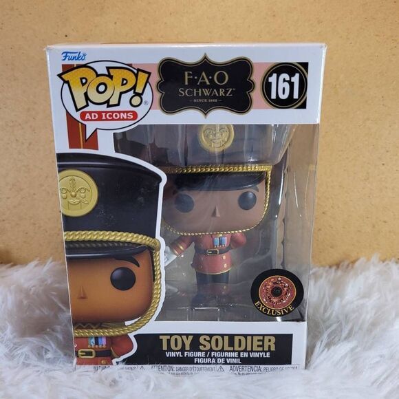 Funko Pop FAO Schwartz Limited Edition Toy Soldier #161- NEW - Picture 1 of 5